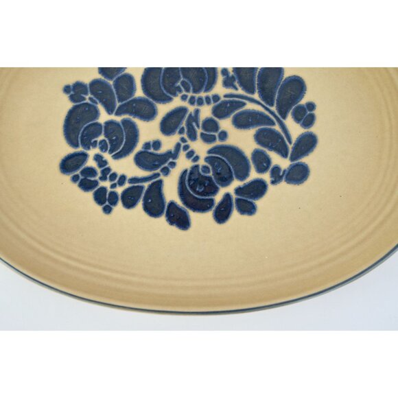 Vintage Pfaltzgraff FOLK ART 14” Oval Platter (USA Castle Mark) - Picture 3 of 7